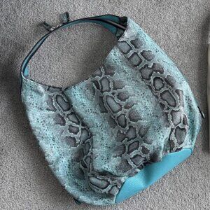 100% genuine leather Niquea.D hobo purse 👜